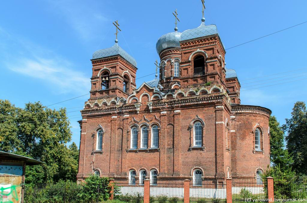 Марьинское. Церковь Покрова Пресвятой Богородицы. фасады