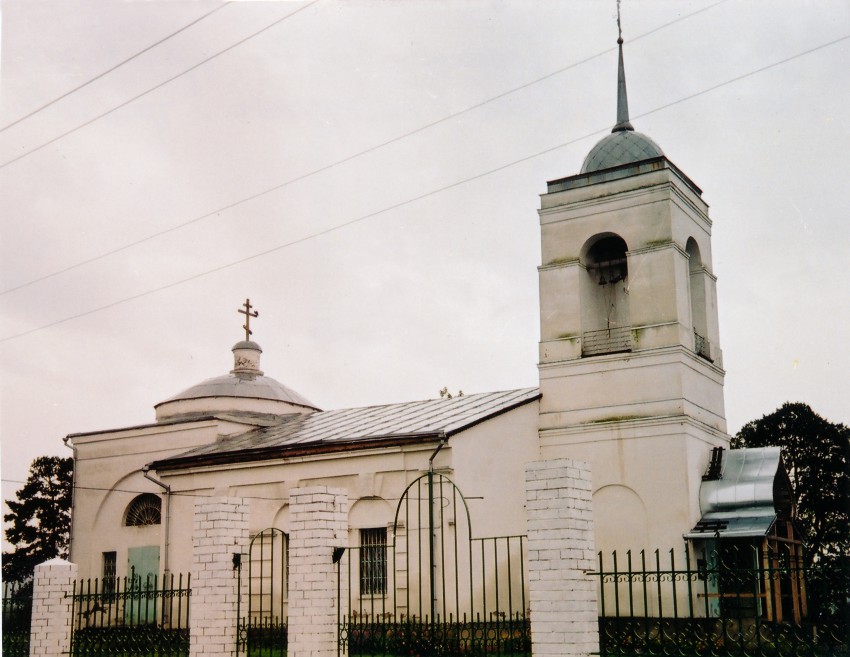 Церковь Троицы Живоначальной, Лужники (Ступинский городской округ, Московская область). фасады