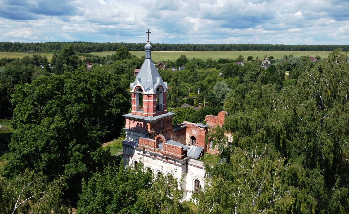 Церковь Рождества Пресвятой Богородицы, Вихорна (Ступинский городской округ, Московская область). общий вид в ландшафте