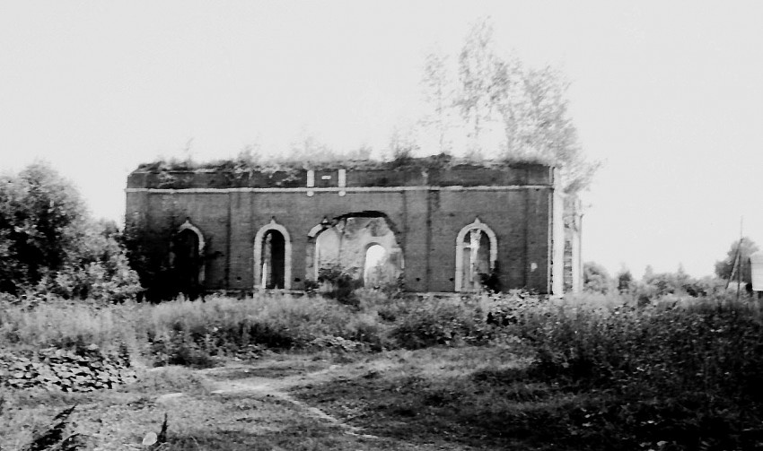 Церковь Рождества Христова в Борзецове (старая), Малино (Ступинский городской округ, Московская область). фасады