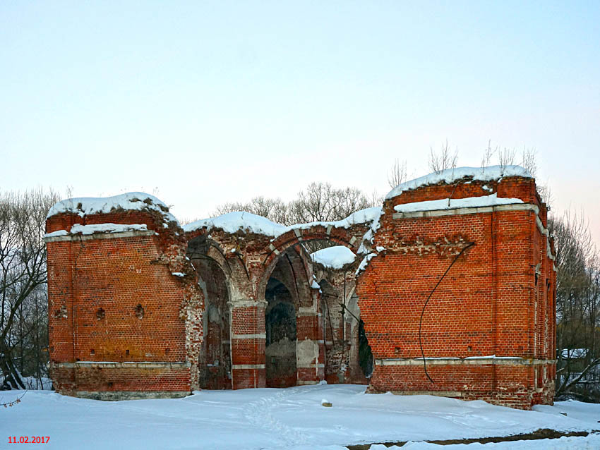 Малино. Церковь Рождества Христова в Борзецове (старая). фасады