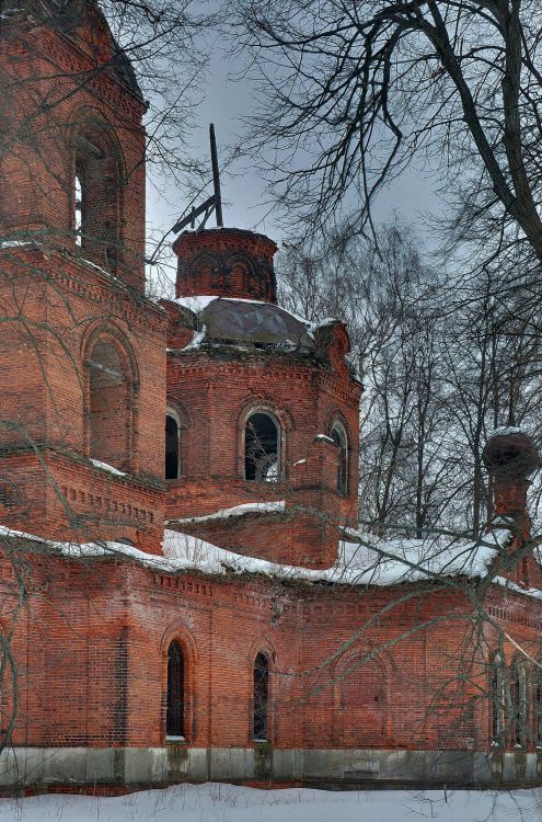 Старое. Церковь Рождества Пресвятой Богородицы. фасады