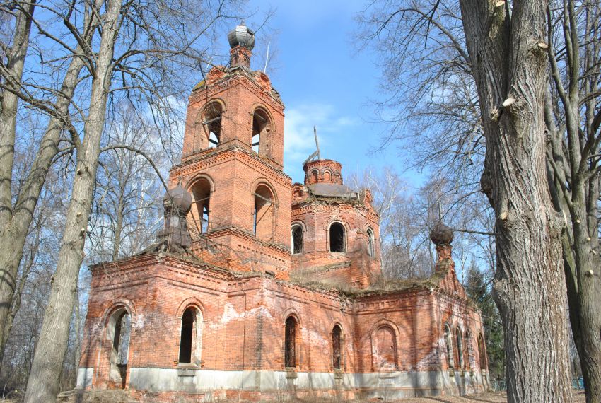 Старое. Церковь Рождества Пресвятой Богородицы. фасады