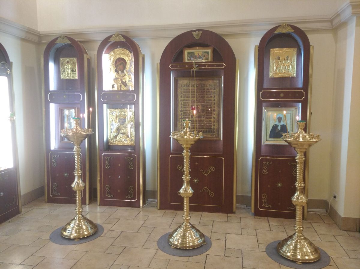 Часовня Михаила Архангела в аэропорту 
