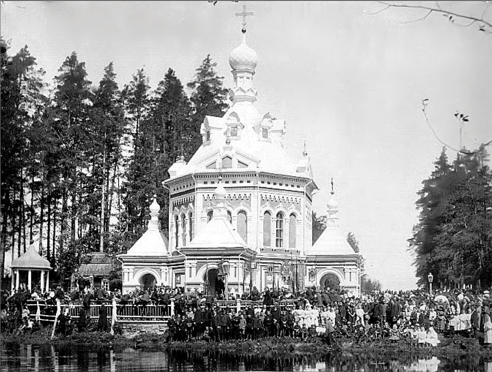 Часовня Варвары великомученицы, Гусь-Хрустальный (Гусь-Хрустальный район и г. Гусь-Хрустальный, Владимирская область). архивная фотография, Фото Варваринской часовни, выполненное в нач. ХХ века