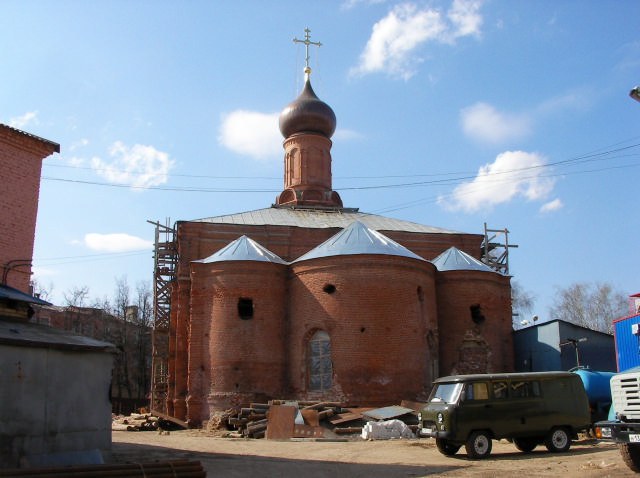 Знаменский женский монастырь. Церковь Троицы Живоначальной., Ковров (Ковровский район и г. Ковров, Владимирская область). общий вид в ландшафте