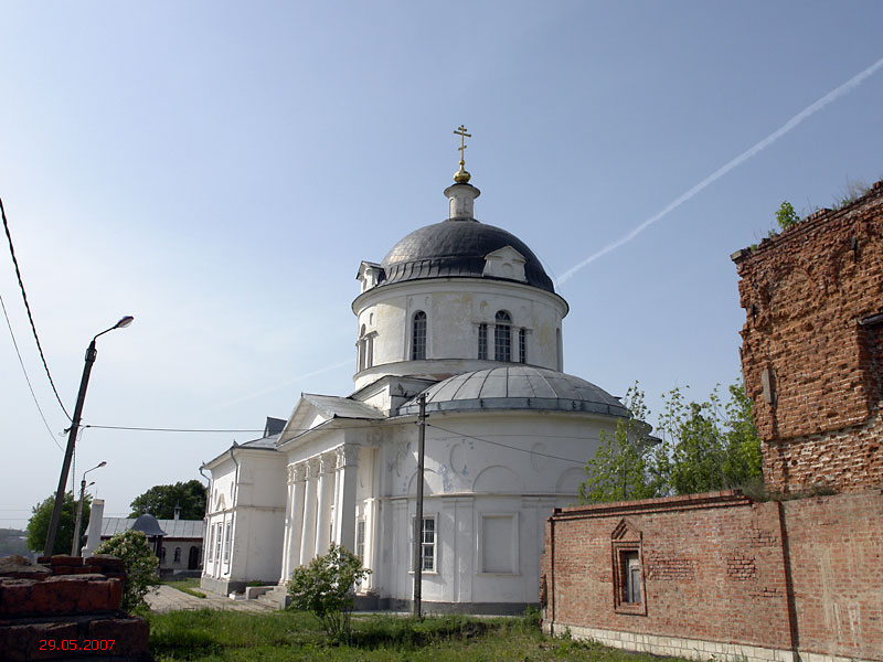 Кафедральный собор Успения Пресвятой Богородицы (новый), Алексин (Алексинский район и пос. Новогуровский, Тульская область). фасады