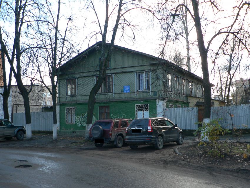 Знаменский женский монастырь, Ковров (Ковровский район и г. Ковров, Владимирская область). дополнительная информация, Здание бывшей церковно-приходская школа для девочек