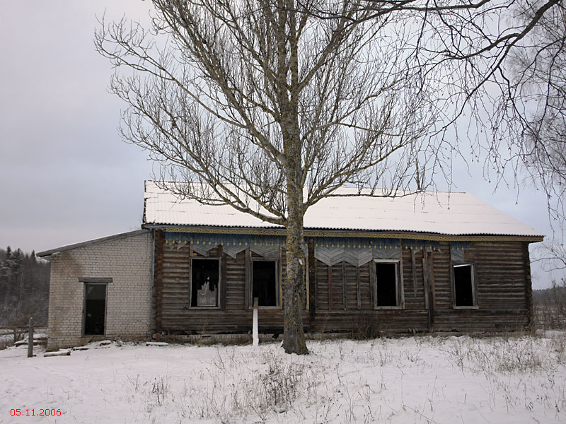 Церковь Покрова Пресвятой Богородицы, Алексеевское (Вышневолоцкий район и г. Вышний Волочёк, Тверская область). фасады, Церковь