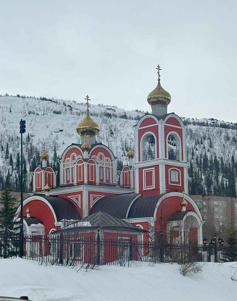 фасады. Церковь Спаса Нерукотворного Образа, Кировск (Кировск, город, Мурманская область)