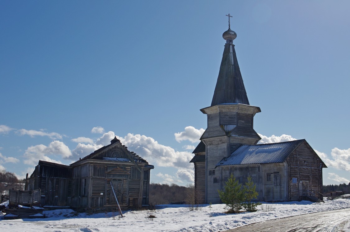 Саминский Погост. Храмовый комплекс Саминского погоста. Церкви Илии Пророка и Тихвинской иконы Божией Матери. фасады