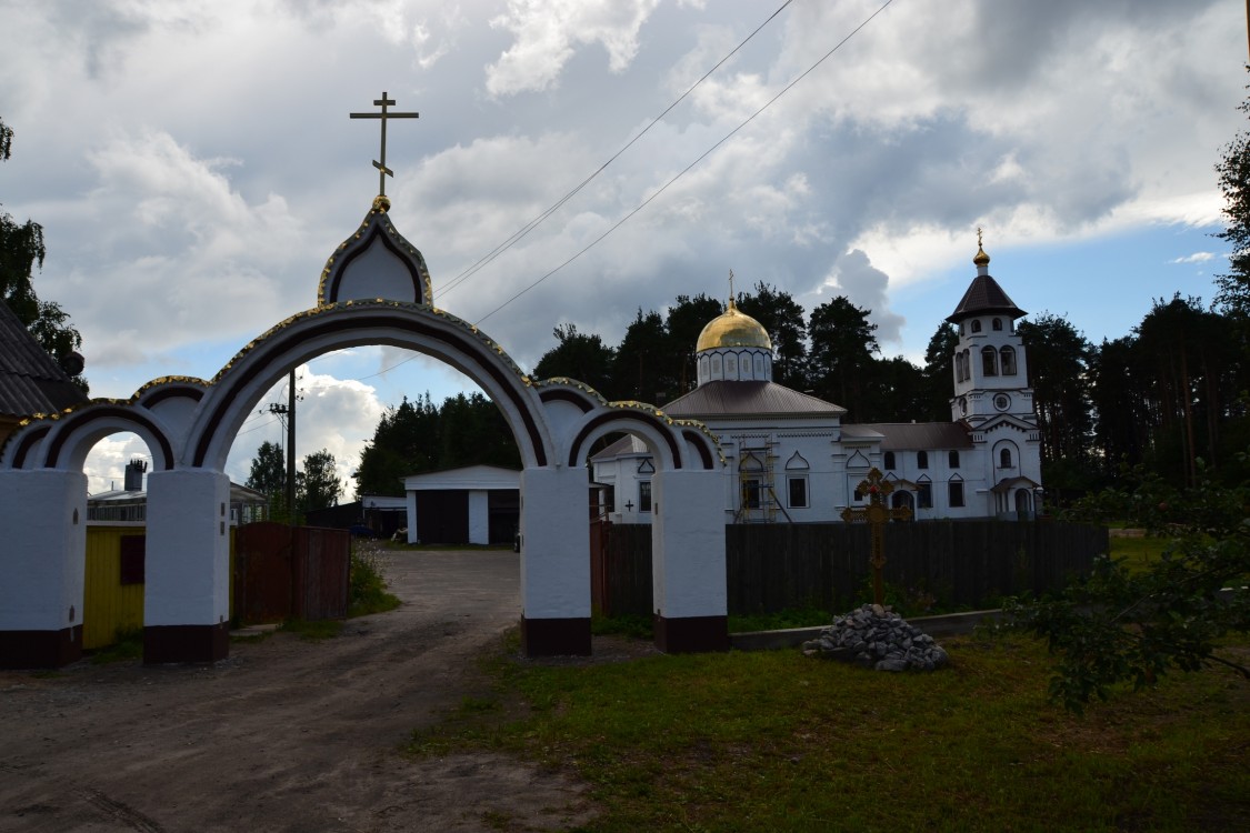 Пудож. Церковь Александра Невского. общий вид в ландшафте