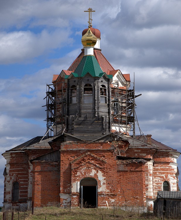 Зачачье. Церковь Димитрия Солунского. фасады