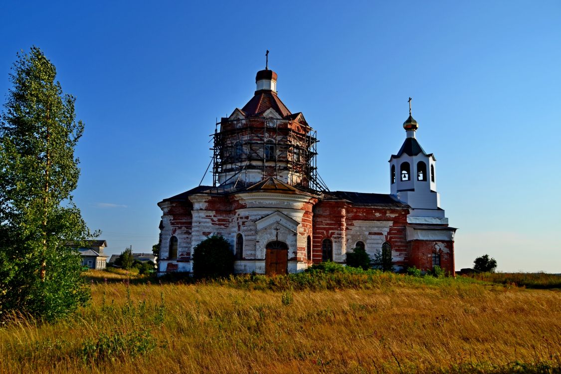 Церковь Димитрия Солунского, Зачачье (Холмогорский район, Архангельская область). фасады
