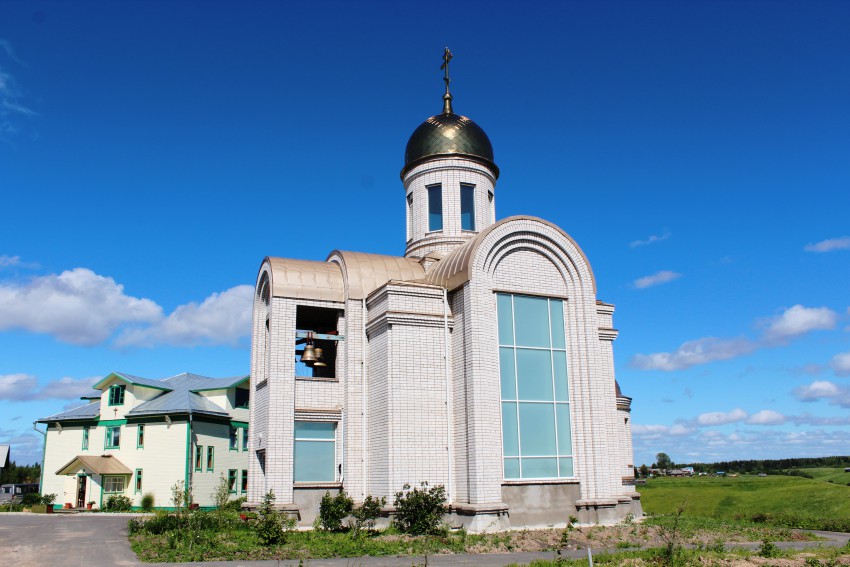 Ершовка. Иоанно-Богословский монастырь. Церковь Иоанна Богослова. фасады, Вид с юга.