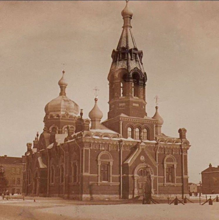 Церковь Анастасии Узорешительницы 148-го пехотного Каспийского полка, Петергоф (Санкт-Петербург, Петродворцовый район, г. Санкт-Петербург). архивная фотография, фото с сайта http://petergof.me/?page_id=139