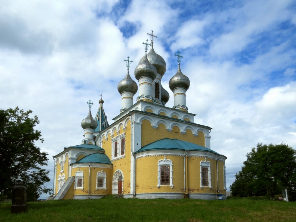Церковь Воскресения Христова, Хетка (Верхние Матигоры) (Холмогорский район, Архангельская область). фасады