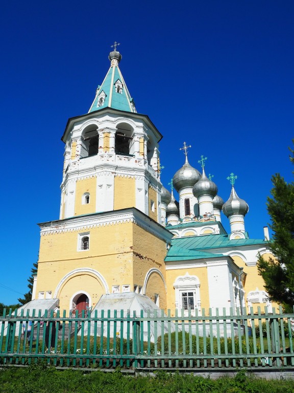 Церковь Воскресения Христова, Хетка (Верхние Матигоры) (Холмогорский район, Архангельская область). фасады