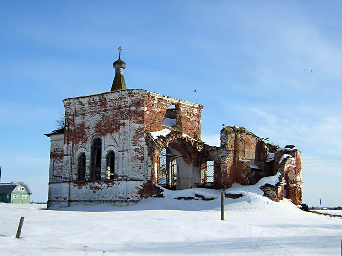 Церковь Николая Чудотворца, Погост (Ратонаволок) (Холмогорский район, Архангельская область). фасады