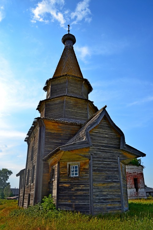 Церковь Петра и Павла, Погост (Ратонаволок) (Холмогорский район, Архангельская область). фасады