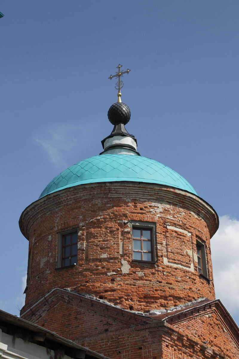 Церковь Рождества Христова, Вялицы (Перемышльский район, Калужская область). архитектурные детали