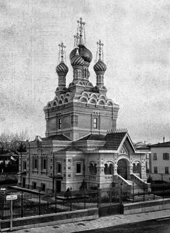 Флоренция. Церковь Рождества Христова и Николая Чудотворца. архивная фотография, фото с сайта http://www.artrz.ru/search/храм/1805049805.html