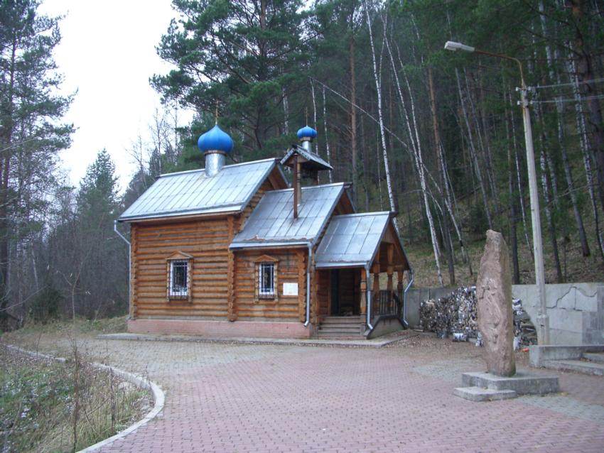 Часовня Иннокентия, митрополита Московского, Кордон Лалетино (Берёзовский район, Красноярский край). общий вид в ландшафте