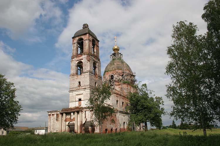 Церковь Рождества Христова, Якимовское (Ростовский район, Ярославская область). общий вид в ландшафте