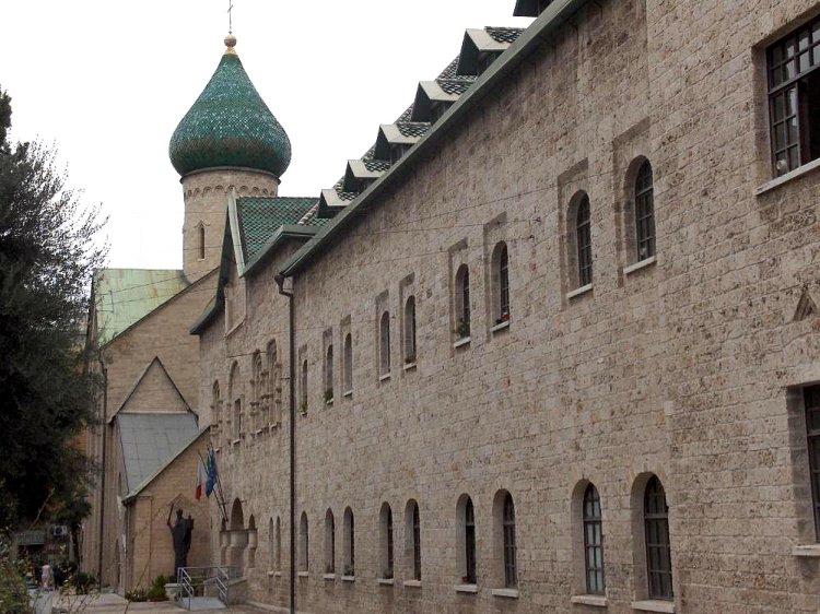 Церковь Николая Чудотворца (храм-подворье), Бари (Италия, Прочие страны). фасады
