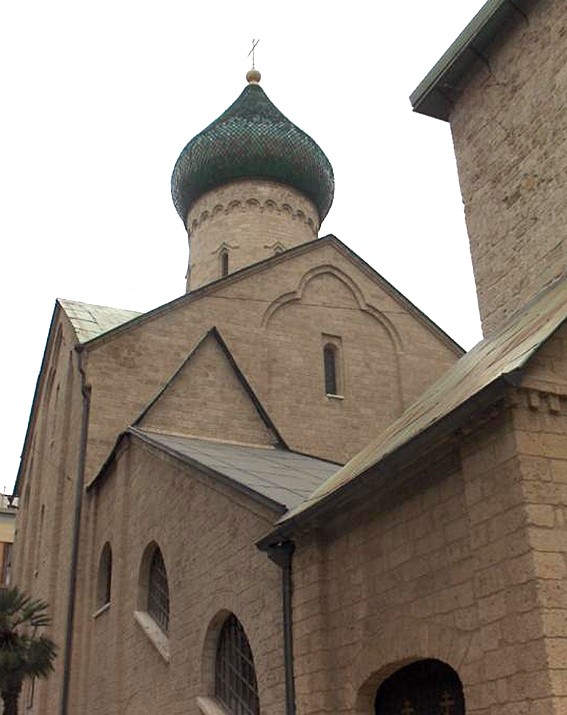 Бари. Церковь Николая Чудотворца (храм-подворье). фасады