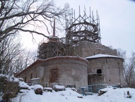 Кусва. Церковь Мины, Виктора и Викентия