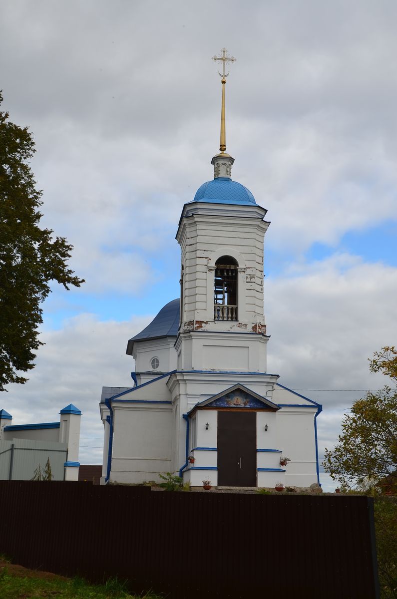 Церковь Успения Пресвятой Богородицы, Успенское (Великолукский район и г. Великие Луки, Псковская область). фасады