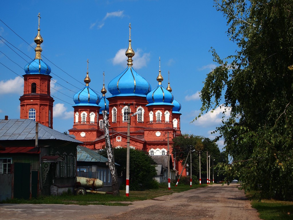 Собор Покрова Пресвятой Богородицы, Петровск (Петровский район, Саратовская область). фасады