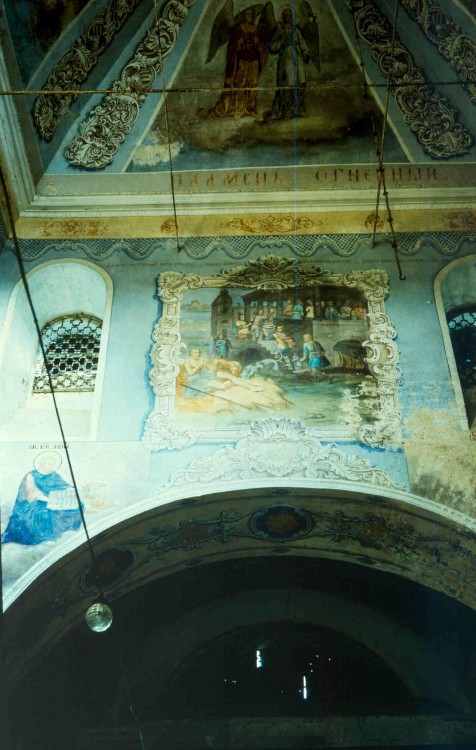Николо-Ям. Церковь Николая Чудотворца. интерьер и убранство, фото 1994