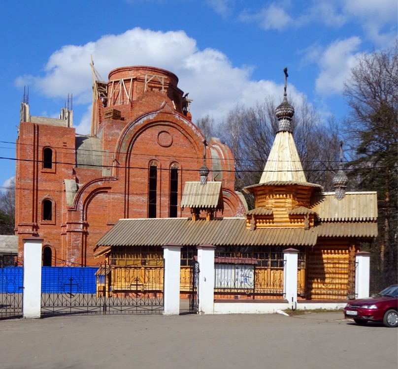 Церковь Кирилла и Мефодия на Левобережной, Химки (Химкинский городской округ, Московская область). фасады