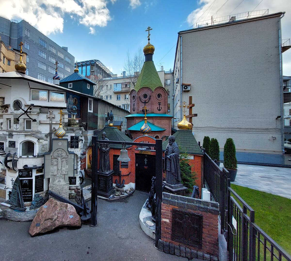 Церковь Николая Чудотворца на Садовнической, Замоскворечье (Центральный административный округ (ЦАО), г. Москва). фасады