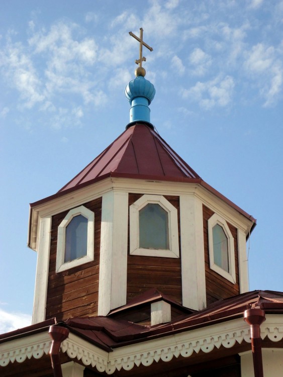 Церковь Покрова Пресвятой Богородицы, Новосибирск (Новосибирск, город, Новосибирская область). архитектурные детали, Завершение основного объёма