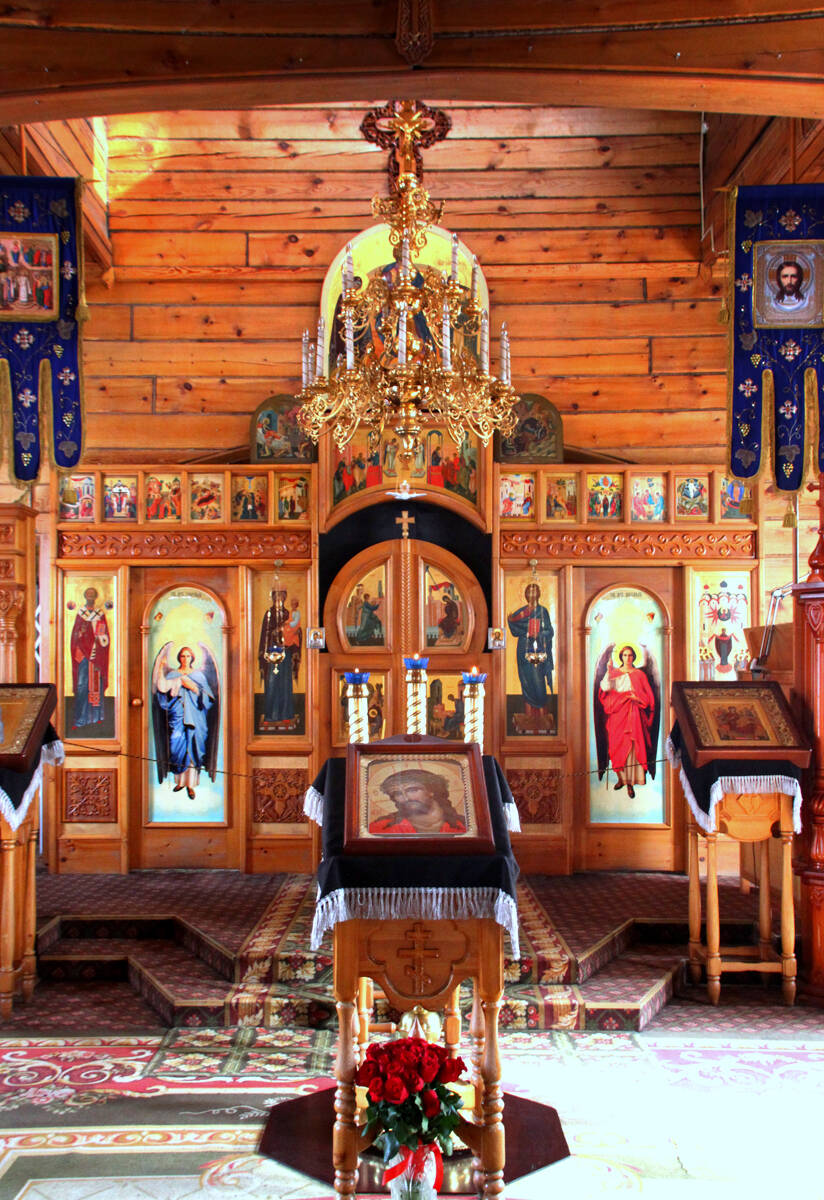 Церковь Покрова Пресвятой Богородицы, Новосибирск (Новосибирск, город, Новосибирская область). интерьер и убранство