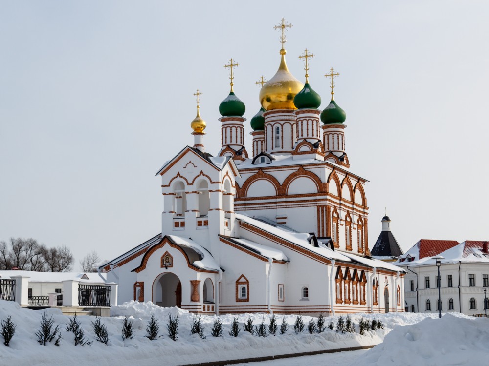 Варницы. Троице-Варницкий монастырь. Собор Сергия Радонежского. фасады