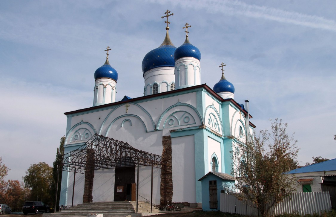 Церковь Успения Пресвятой Богородицы, Красный Лог (Каширский район, Воронежская область). фасады