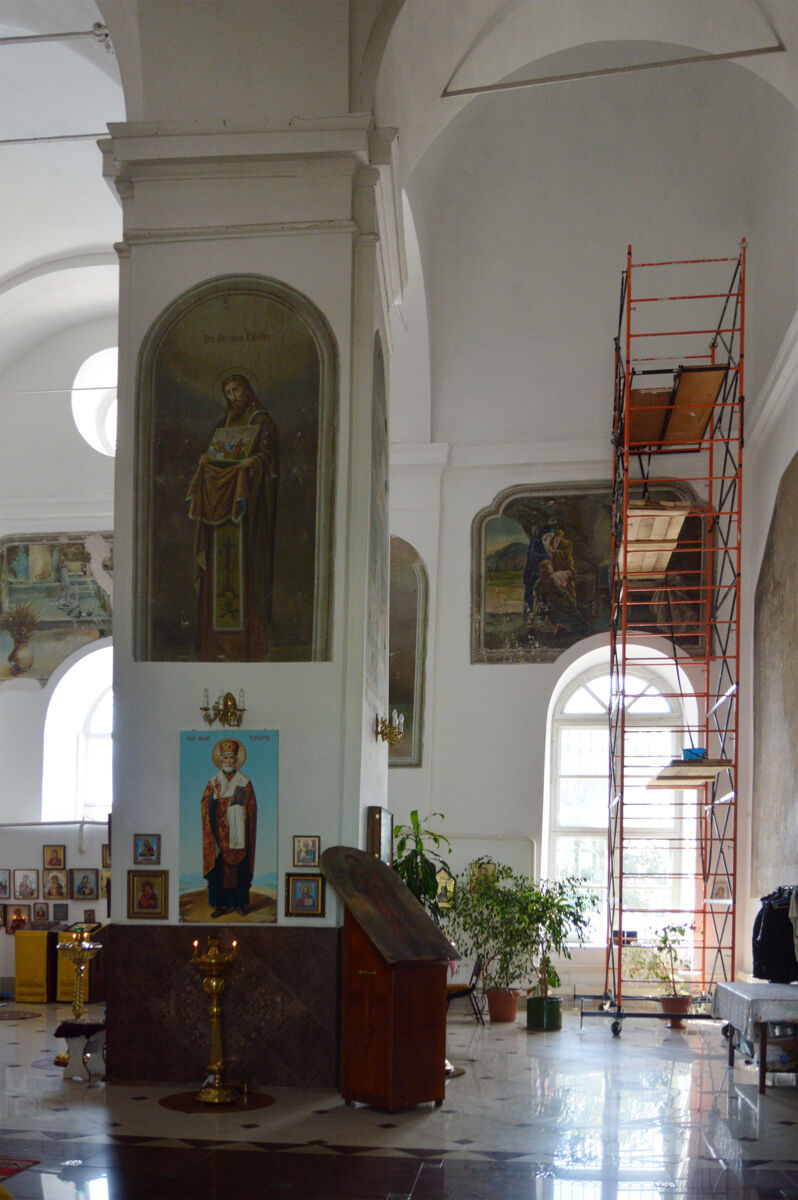 Церковь Успения Пресвятой Богородицы, Красный Лог (Каширский район, Воронежская область). интерьер и убранство