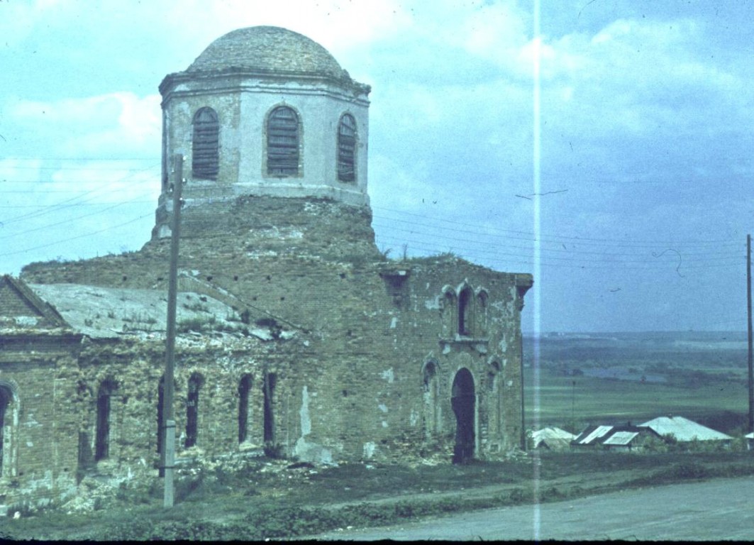 Церковь Казанской иконы Божией Матери, Крыловка (Новоусманский район, Воронежская область). архивная фотография, История городов России в фотографиях: Воронеж № 18, http://pda.diary.ru/~zavodfoto/p206182776.htm