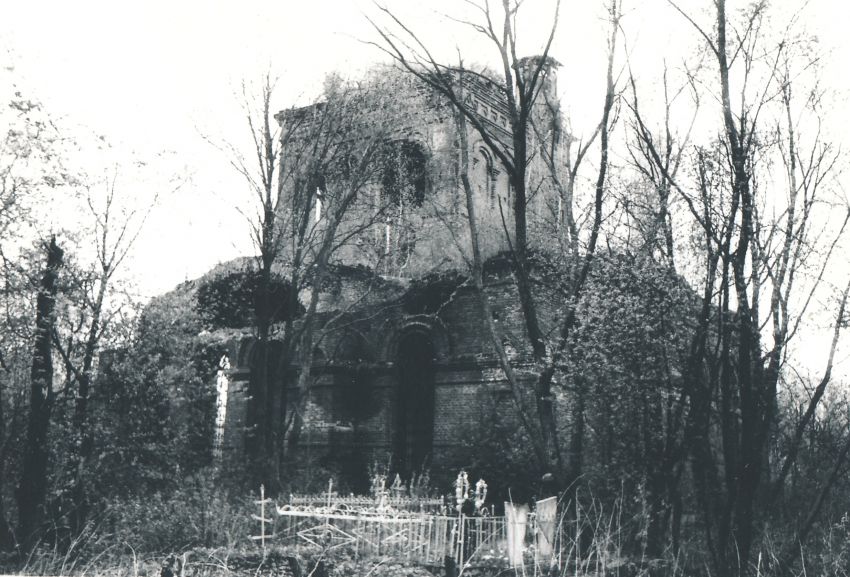 Церковь Успения Пресвятой Богородицы, Новоивановское (Кимрский район и г. Кимры, Тверская область). фасады
