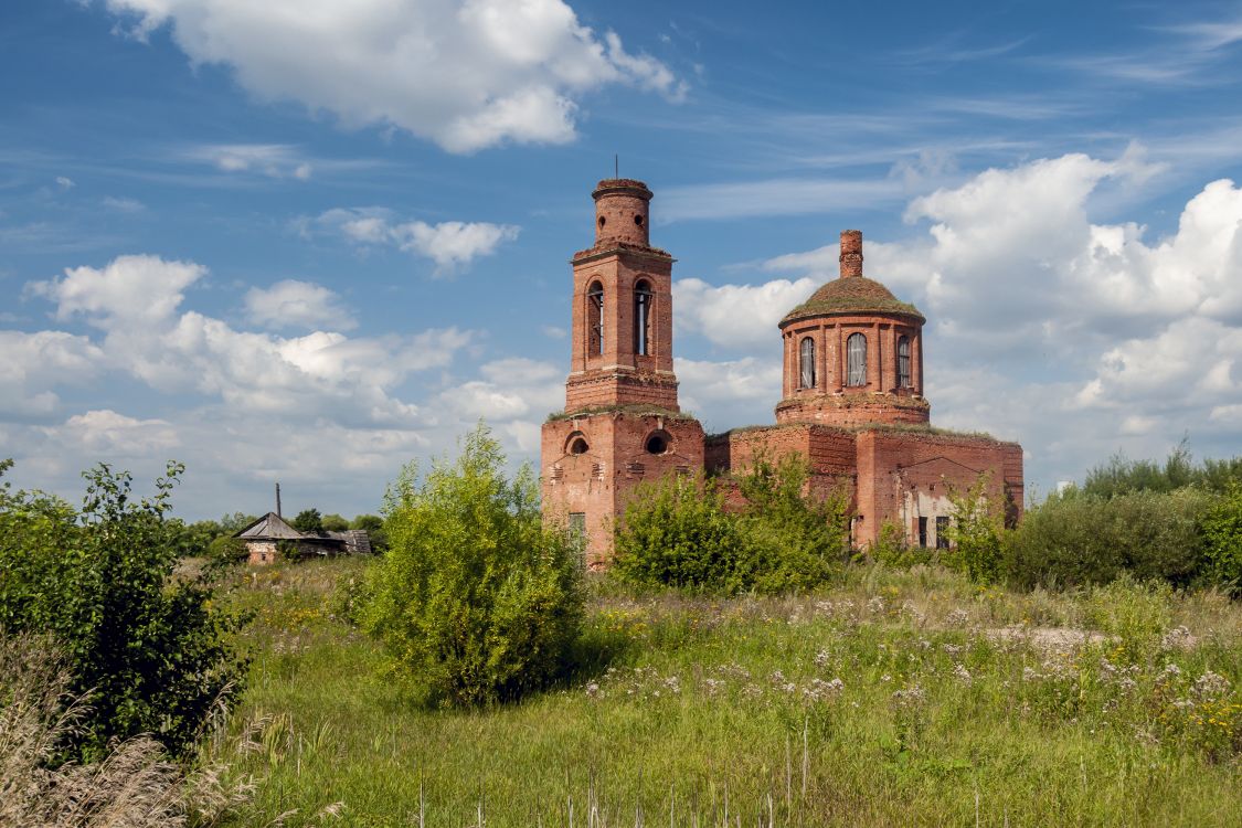 Церковь Феодора Трихины, Суханово (Кимовский район, Тульская область). общий вид в ландшафте