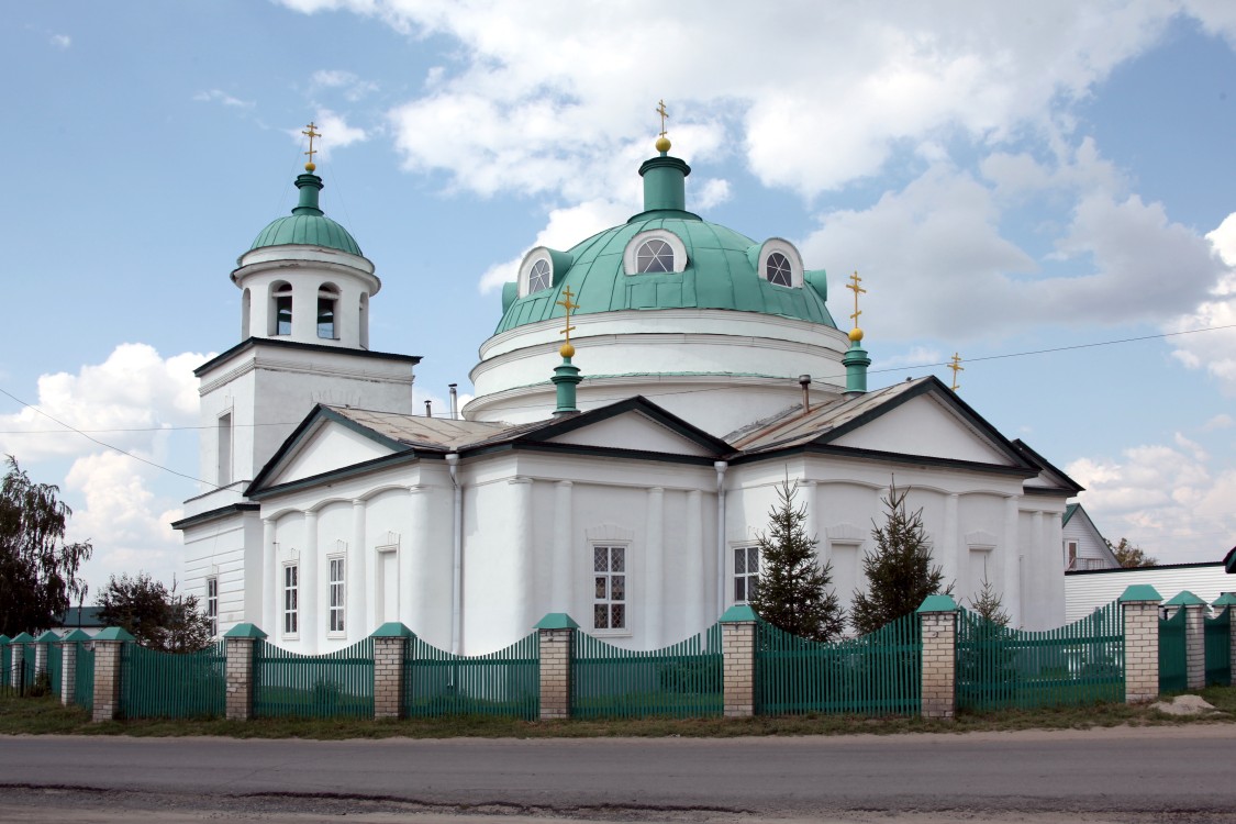 Церковь Воздвижения Креста Господня, Звериноголовское (Звериноголовский район, Курганская область). фасады, Вид с юго-востока