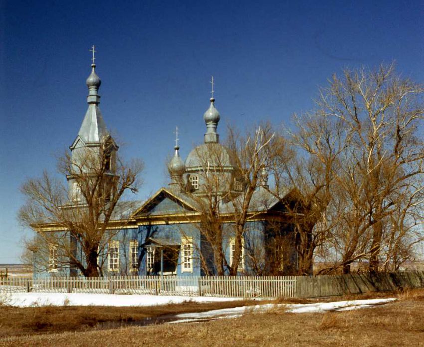 Церковь Воздвижения Креста Господня, Боровлянка (Притобольный район, Курганская область). фасады