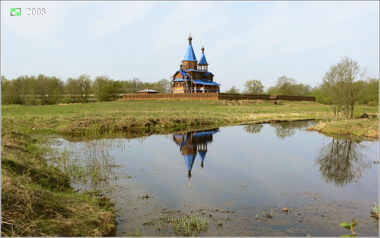 Церковь Жён-мироносиц, Крутово (Петушинский район, Владимирская область). общий вид в ландшафте, Вид с северо-востока
