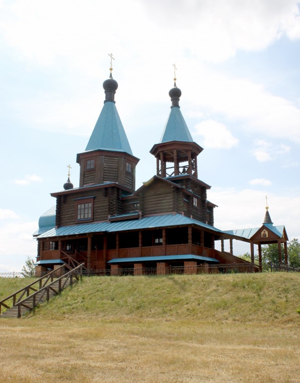 Церковь Жён-мироносиц, Крутово (Петушинский район, Владимирская область). фасады, Вид с северо-запада
