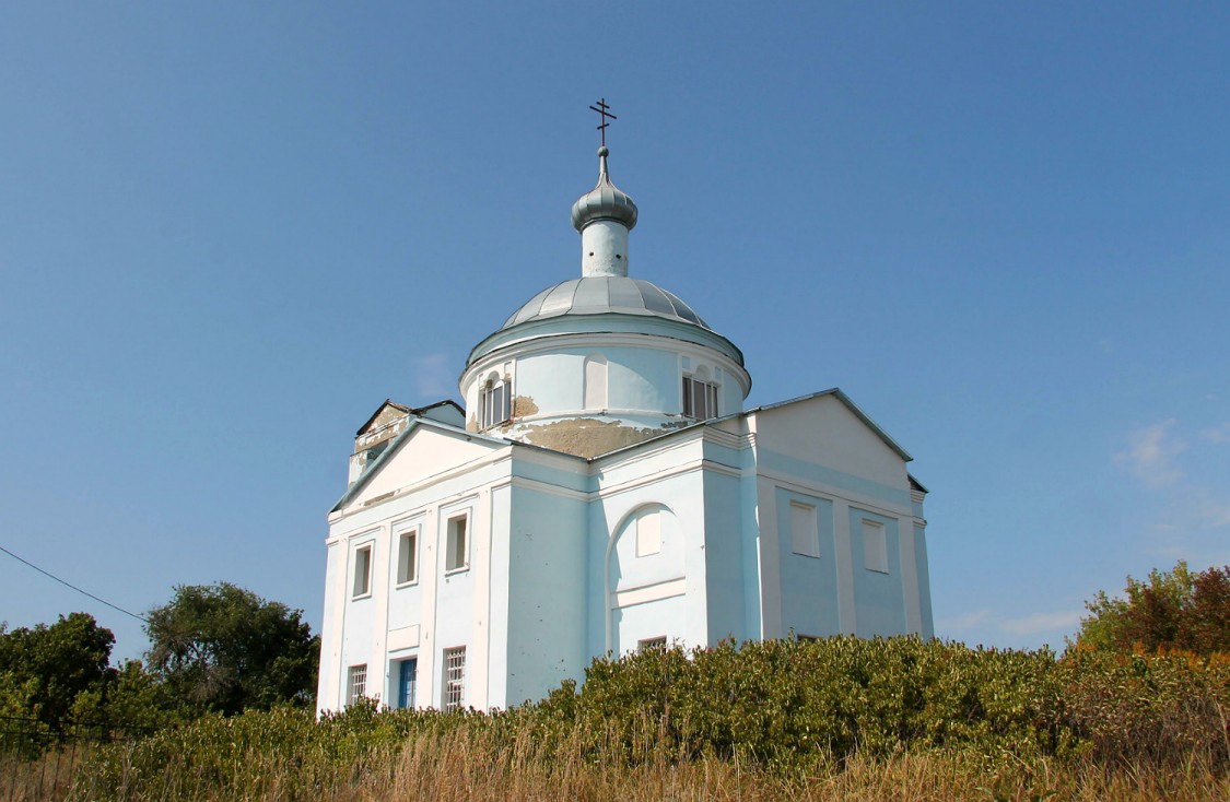 Пады. Церковь Покрова Пресвятой Богородицы. фасады, Вид с юго-востока