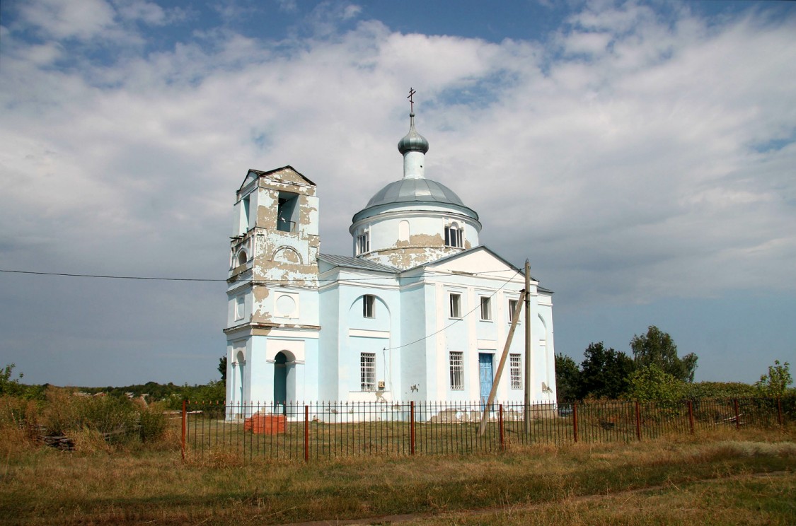 Пады. Церковь Покрова Пресвятой Богородицы. фасады, вид с юго-запада